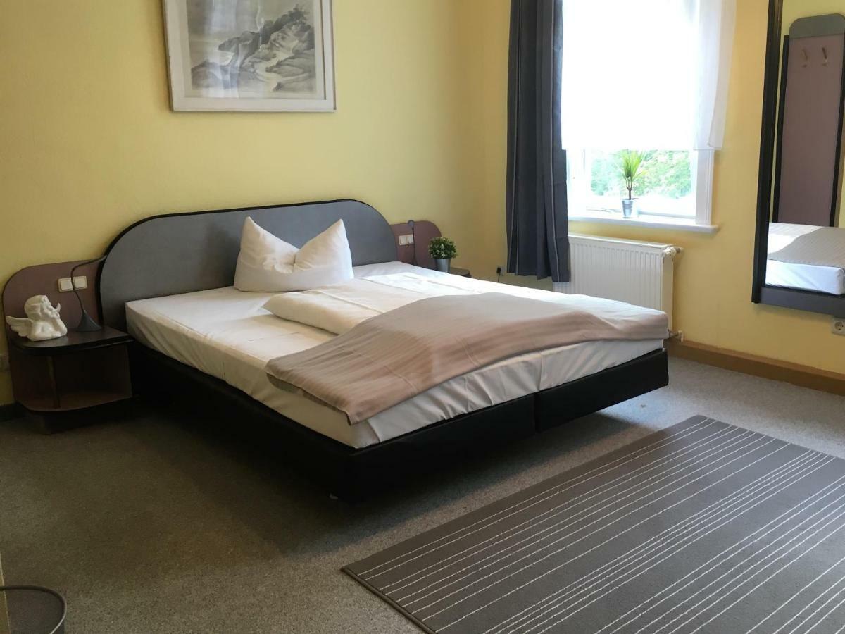 Hopfengrund Hotel Arnstadt Bagian luar foto